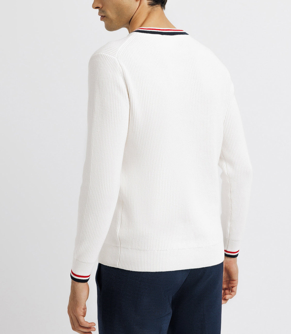 Pull col V brodé écru - IZAC