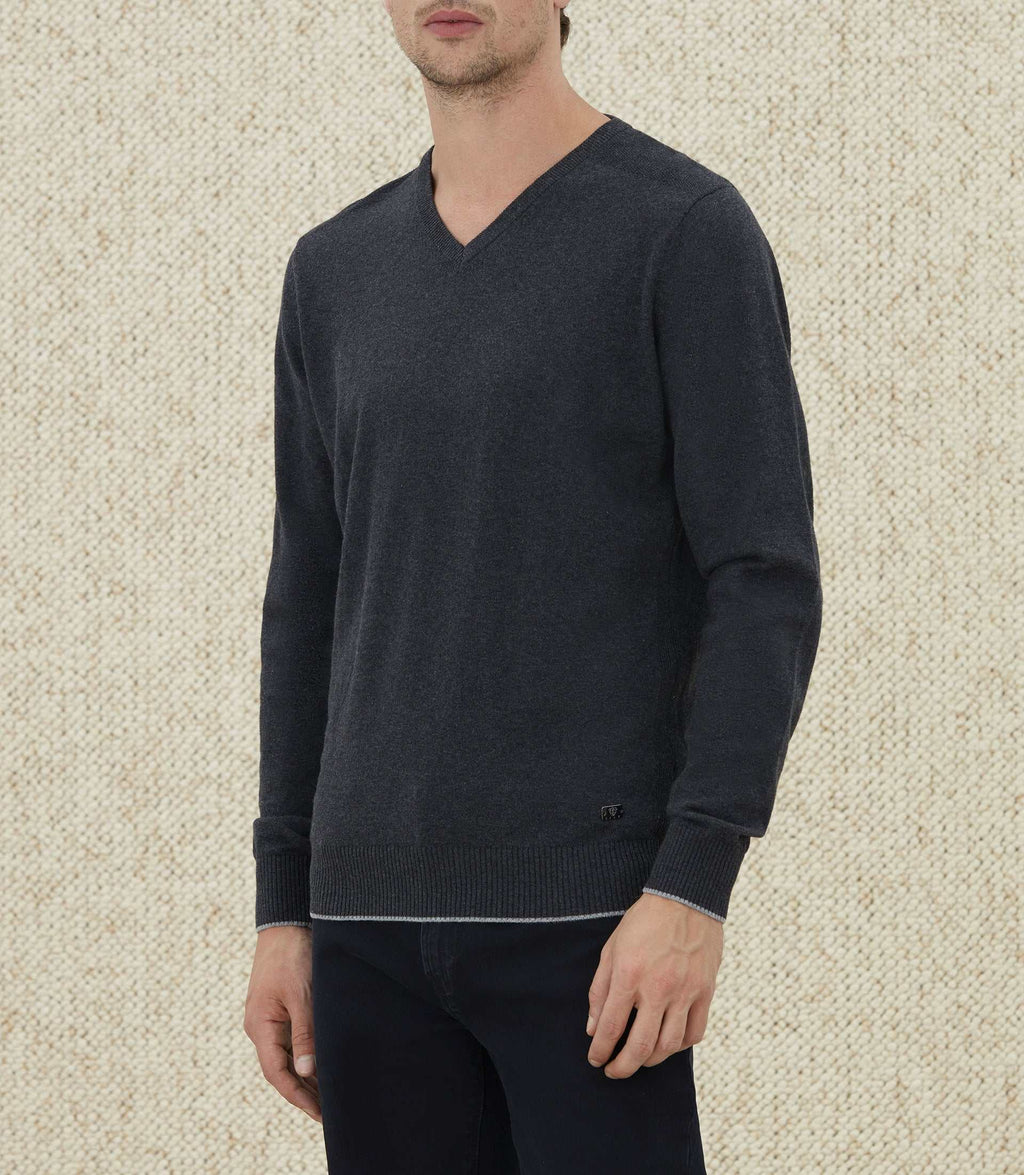 Pull col V anthracite chiné "Lambert" - IZAC