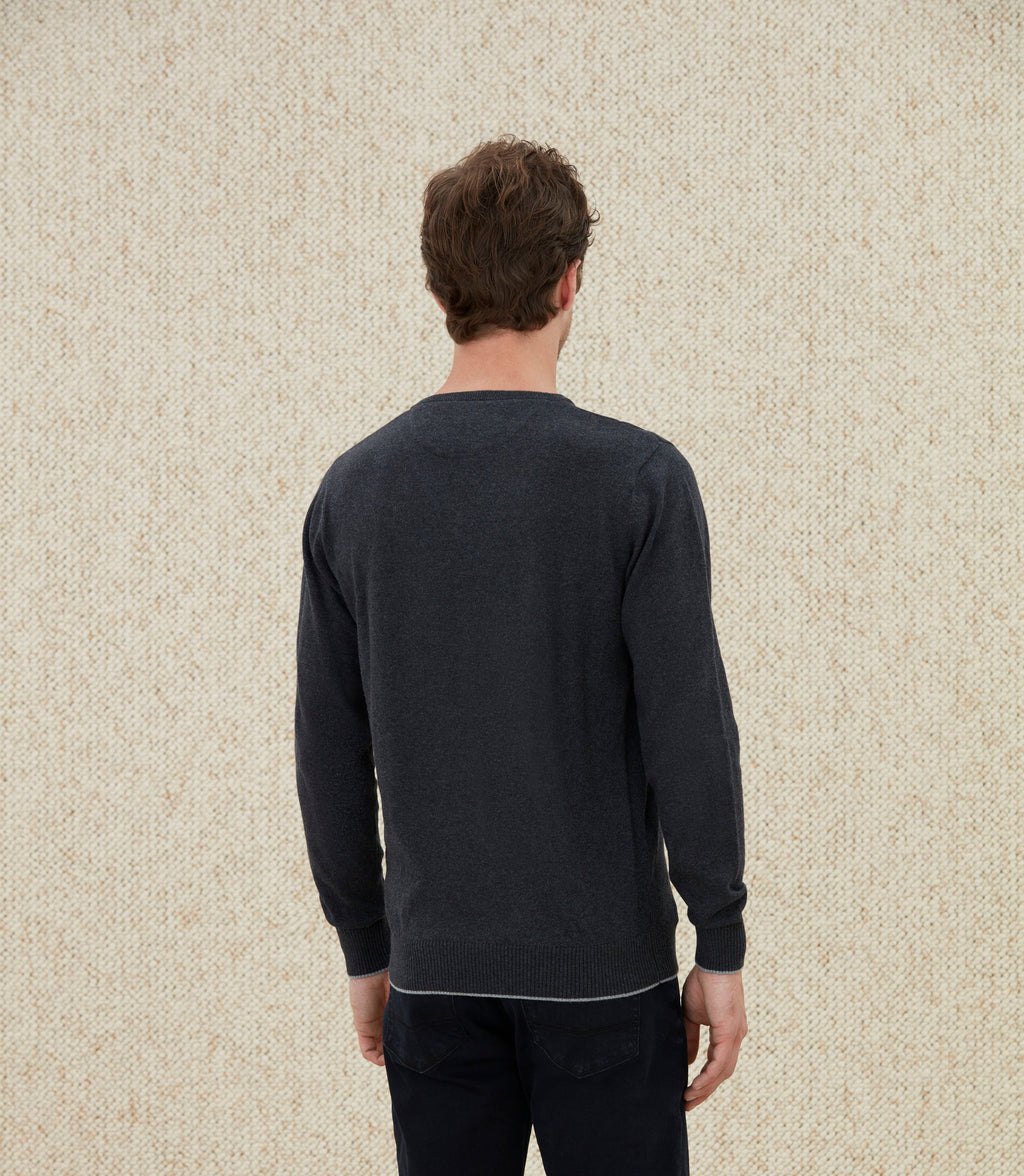 Pull col V anthracite chiné "Lambert" - IZAC