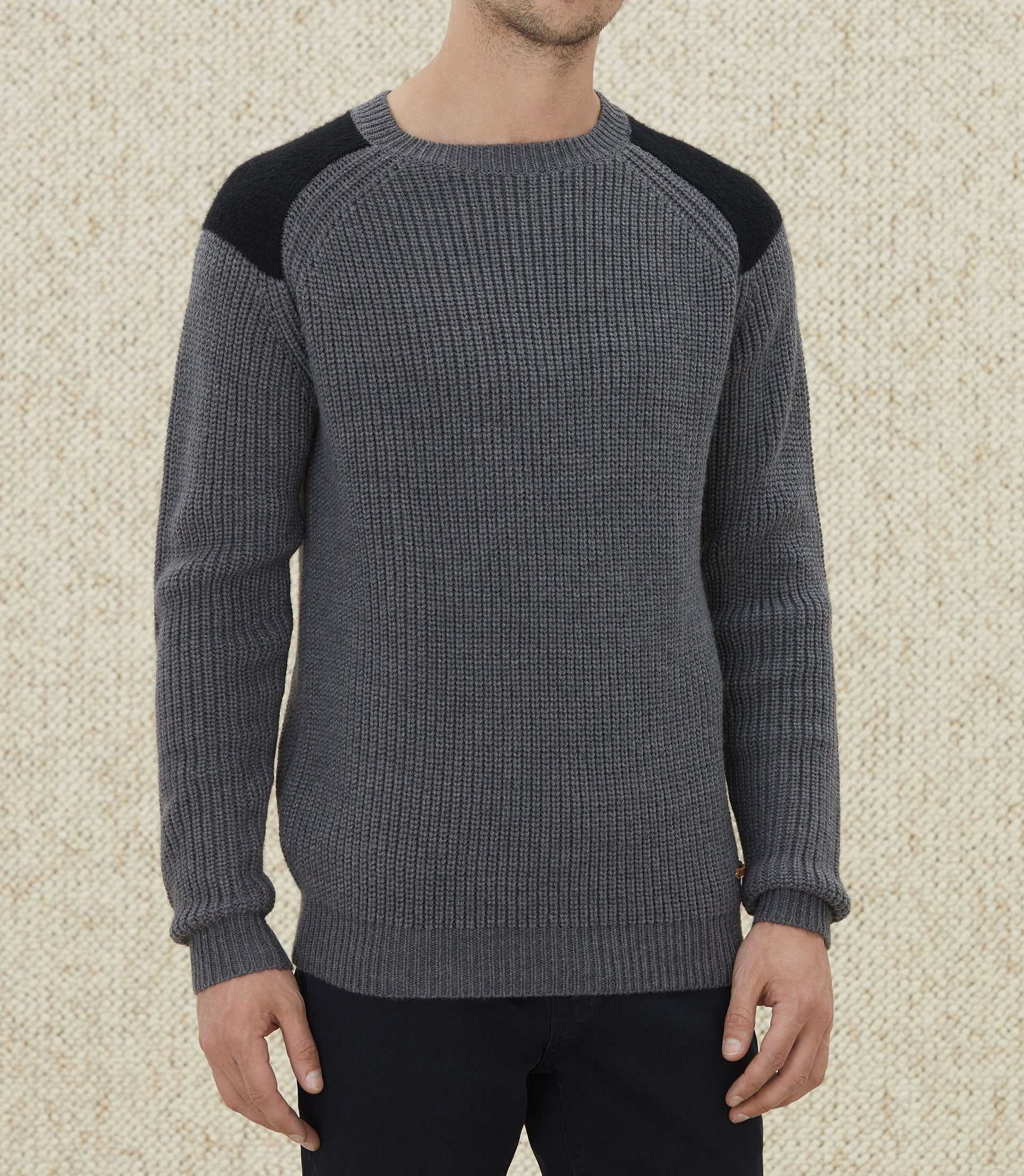 Pull à empiècements gris "Lucas" - IZAC