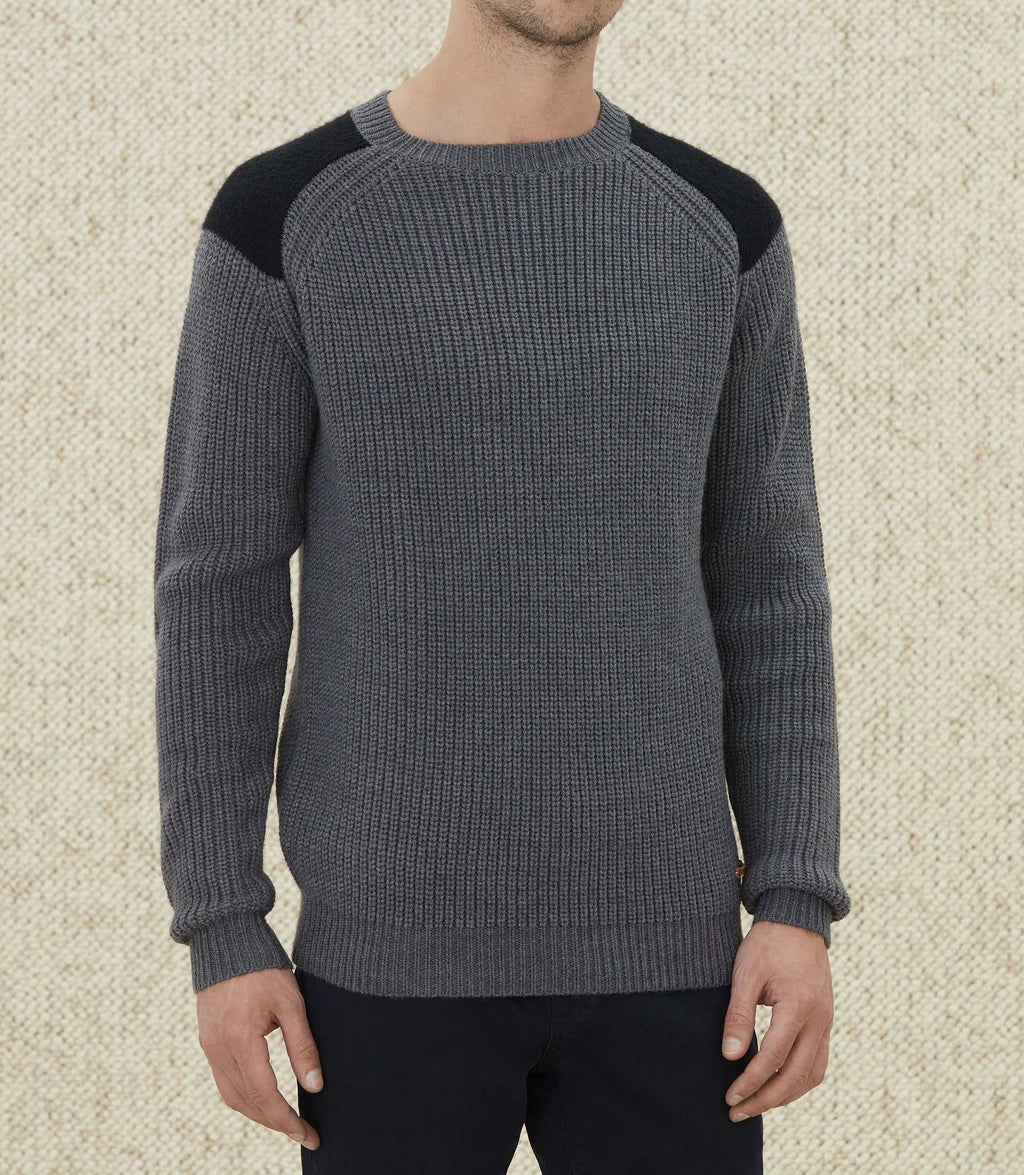 Pull à empiècements gris "Lucas" - IZAC