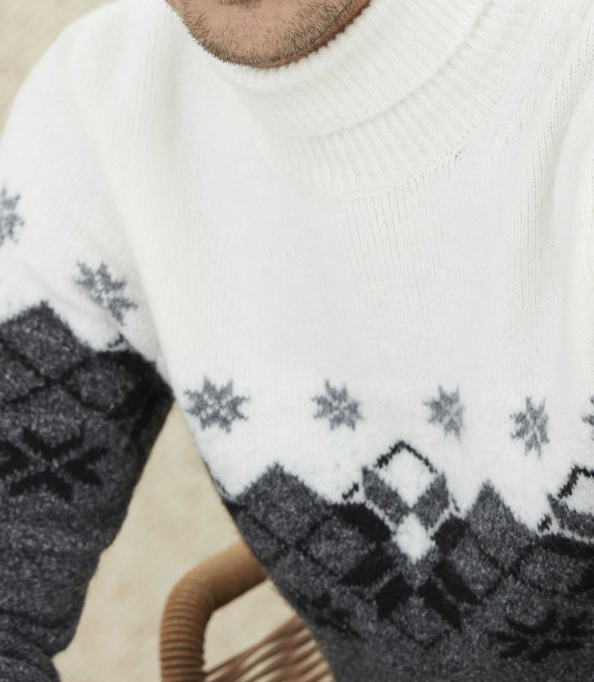 Pull col roulé anthracite "Lyan" - IZAC