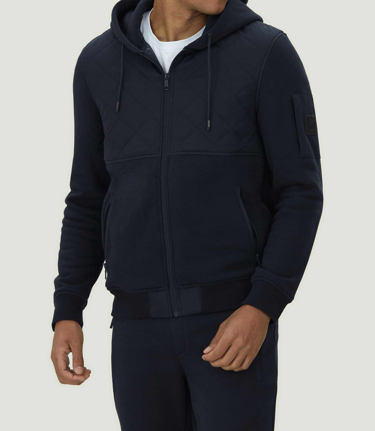 Sweat à capuche marine "SWlisio" - IZAC