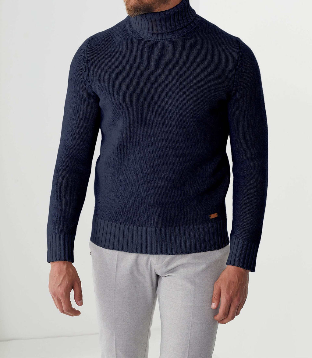 Pull col roulé bleu "Savio" - IZAC
