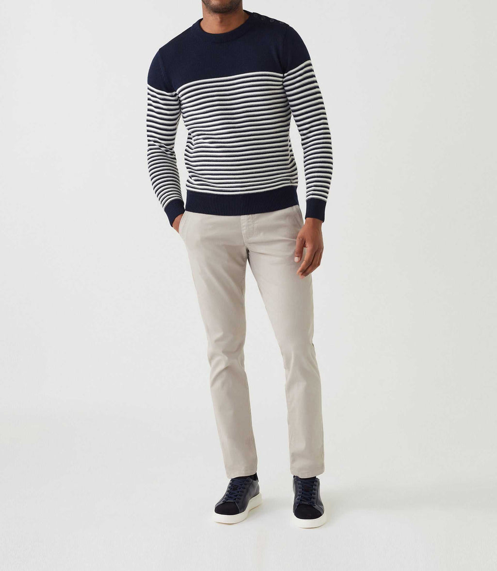 Pull col rond marine "Skanders" - IZAC