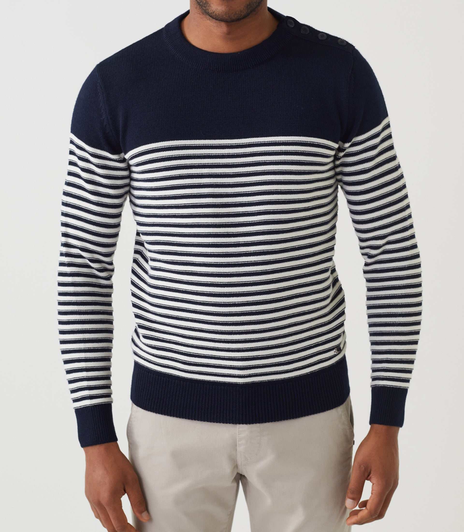 Pull col rond marine "Skanders" - IZAC