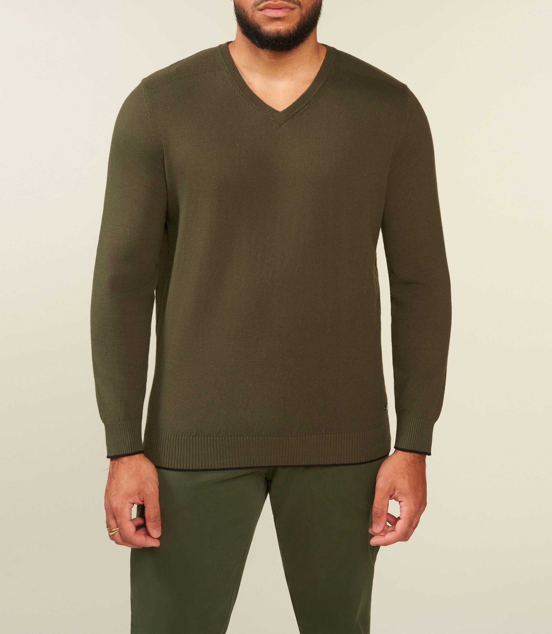 Pull col V coton cachemire kaki BRENTBT - IZAC