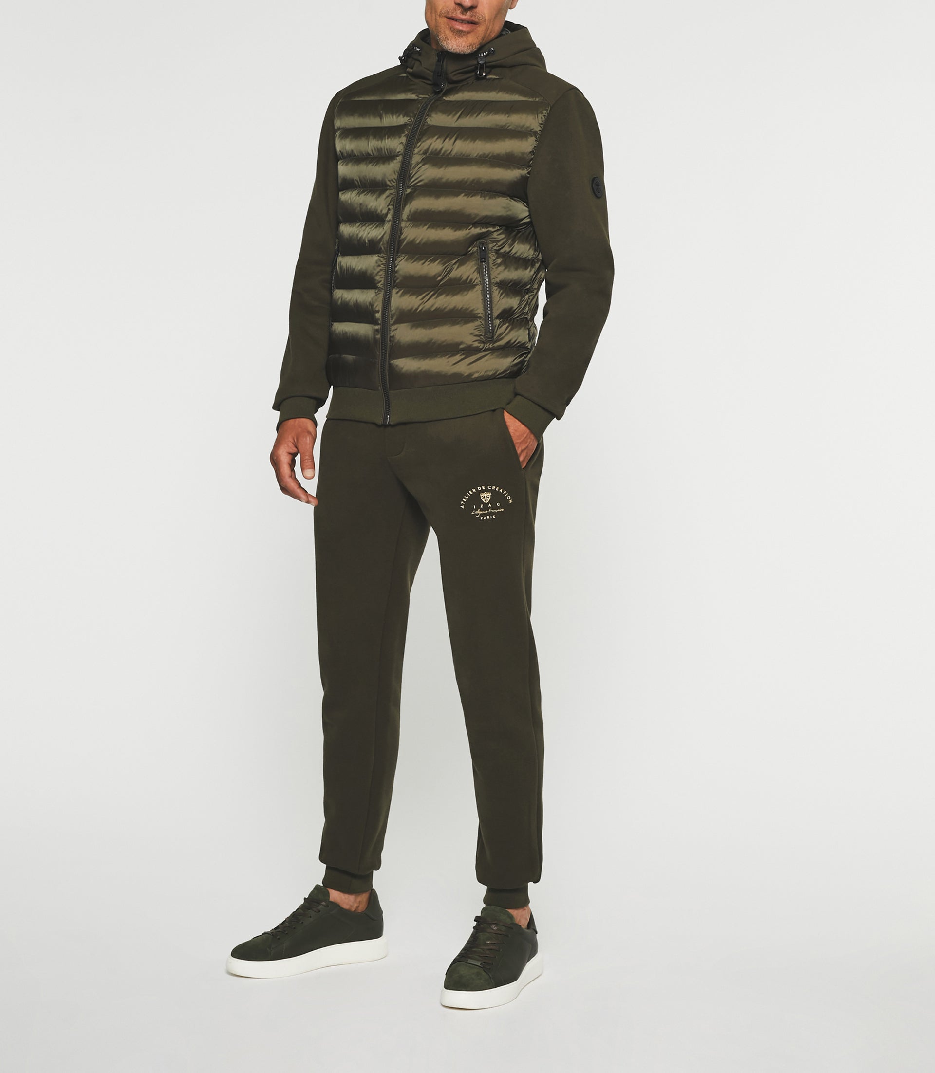 Gilet zippé à capuche uni kaki SWBENT - IZAC