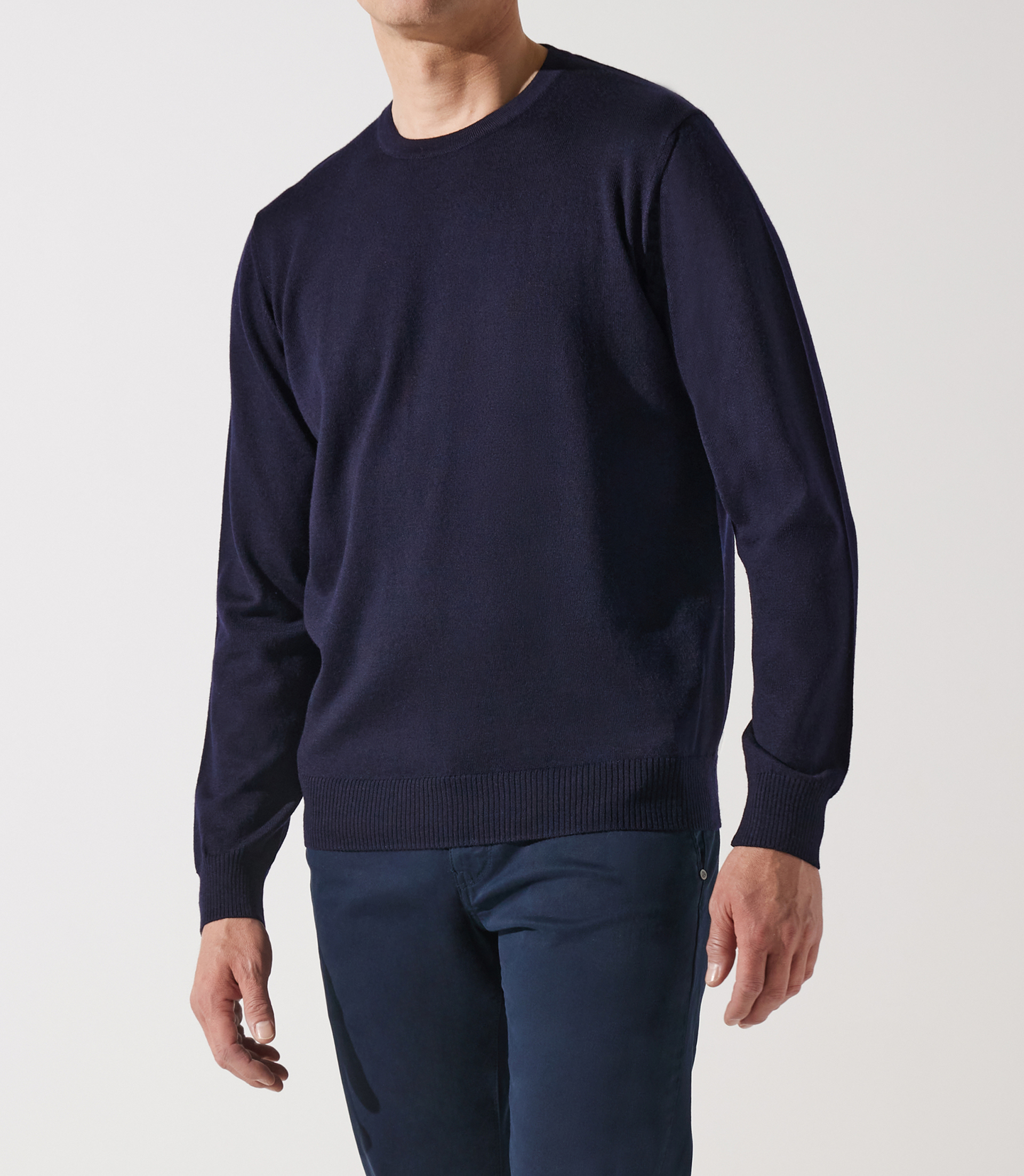 Pull col rond marine 100% mérinos - IZAC