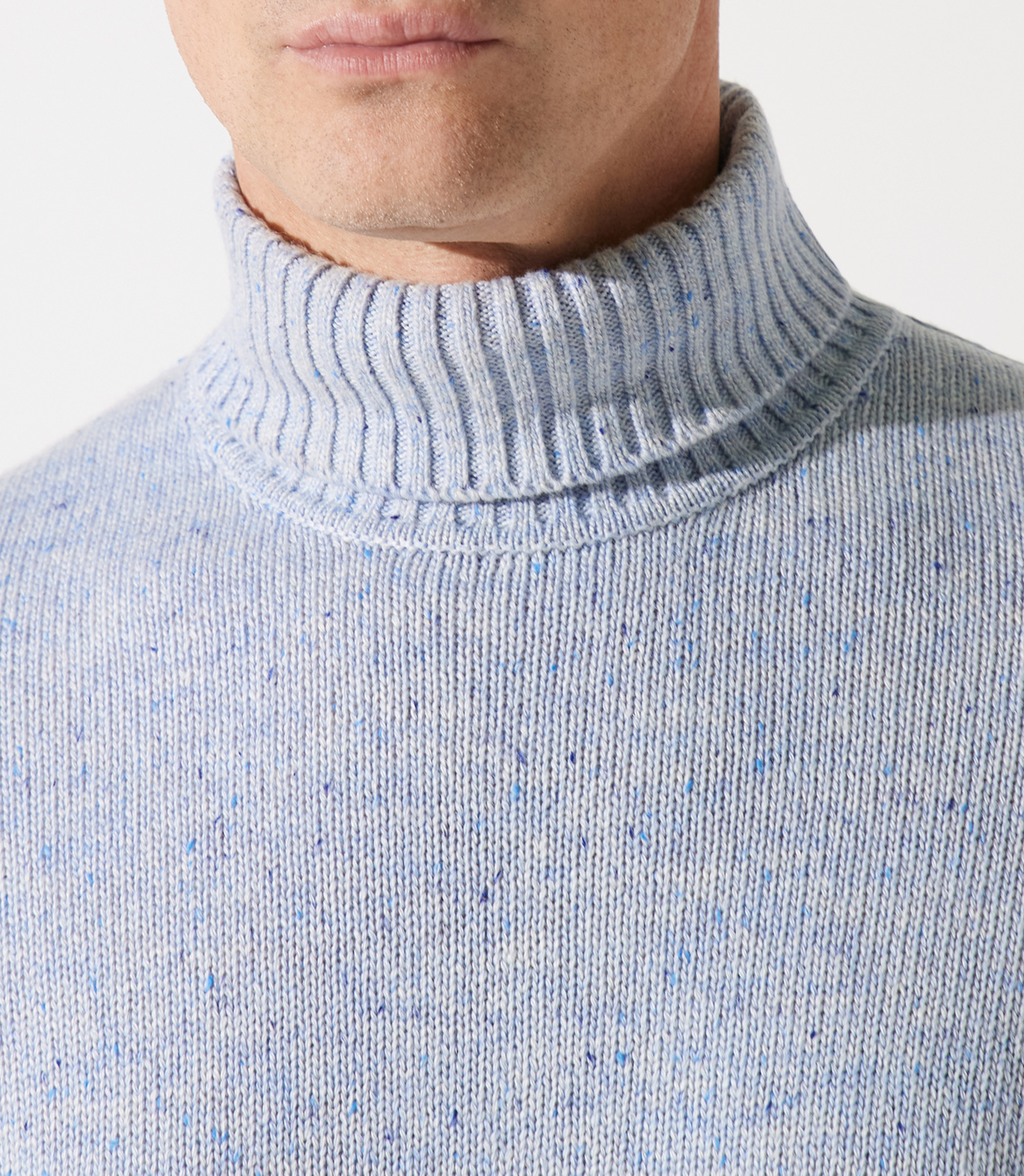 Pull col roulé bleu ciel - IZAC