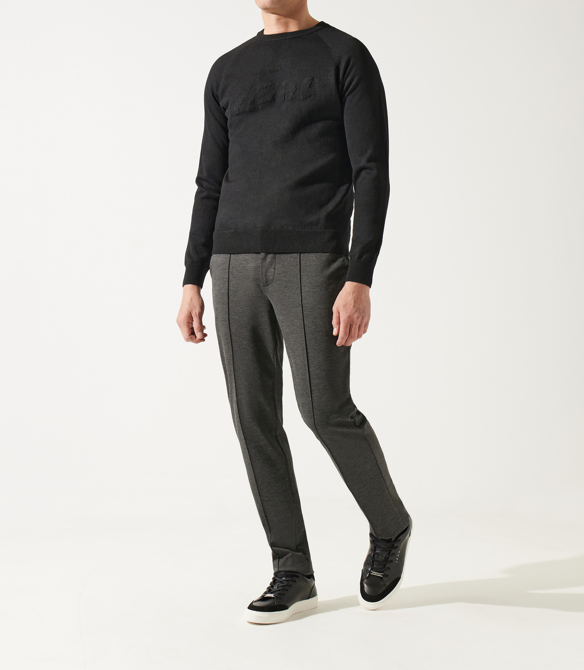 Pull col rond jacquard noir - IZAC