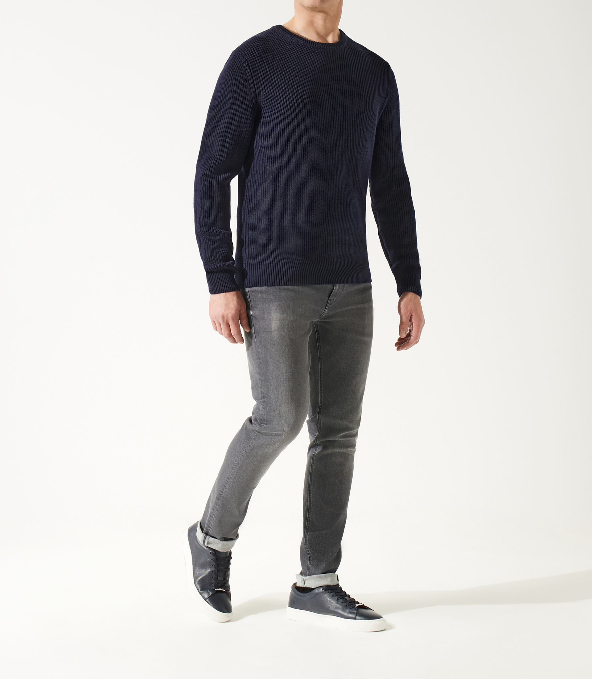 Pull col rond marine - IZAC