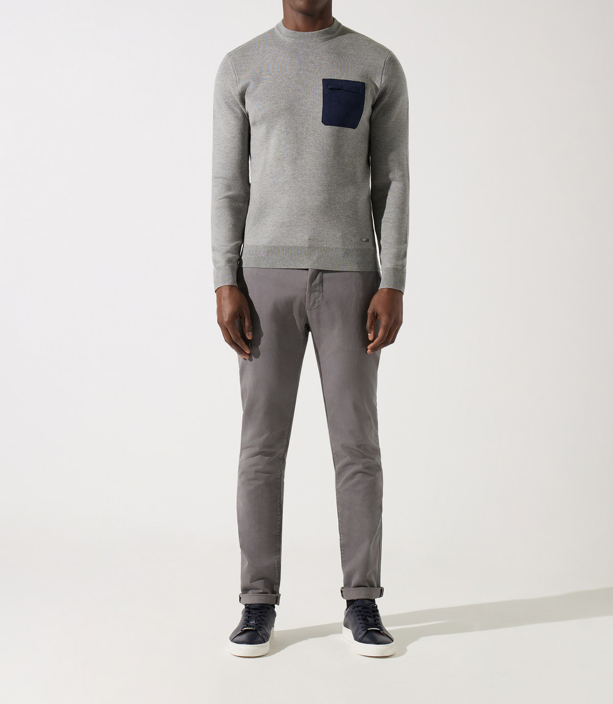Pull col rond gris chiné avec poche - IZAC