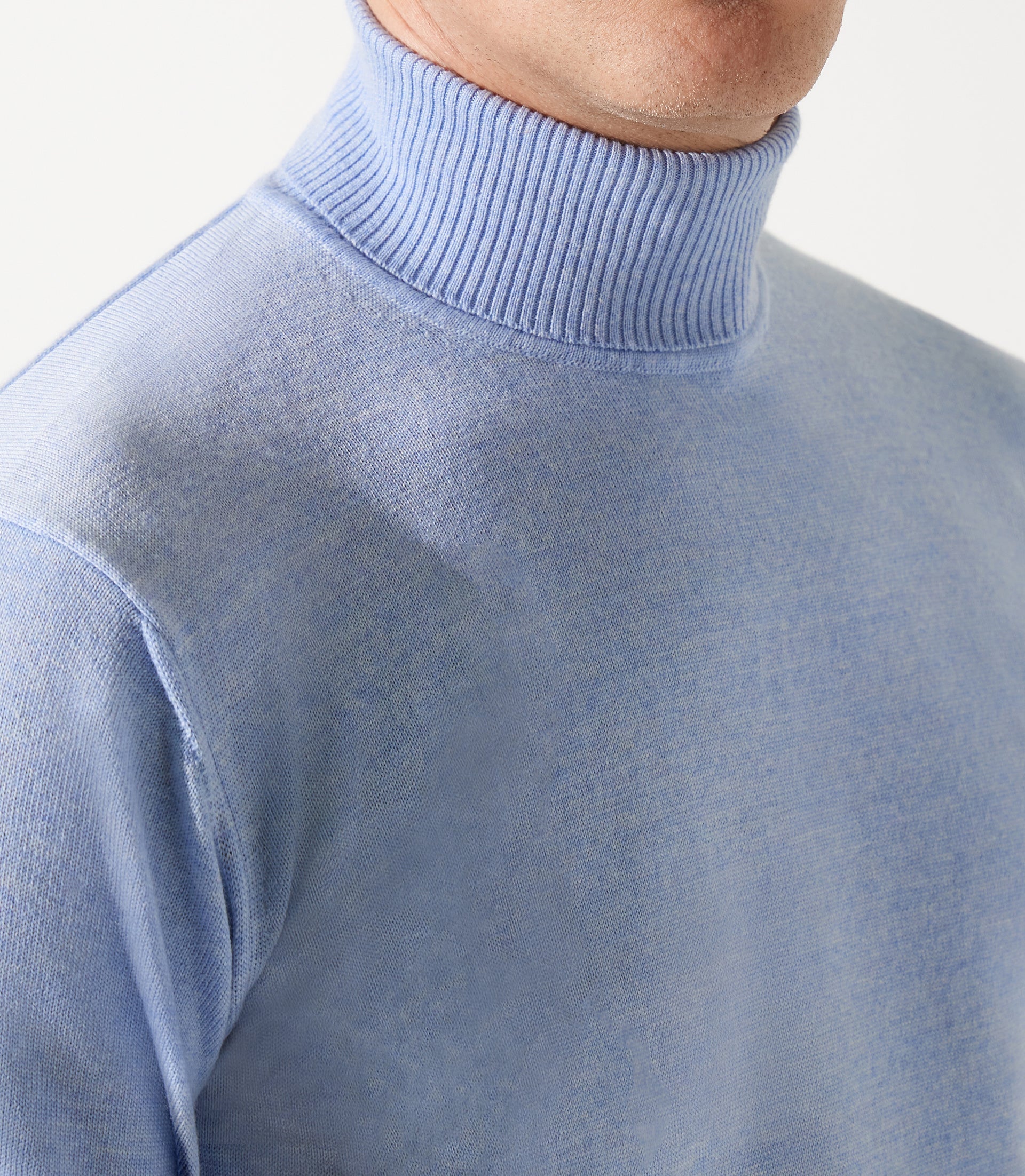 Pull col roulé bleu ciel 100% mérinos - IZAC