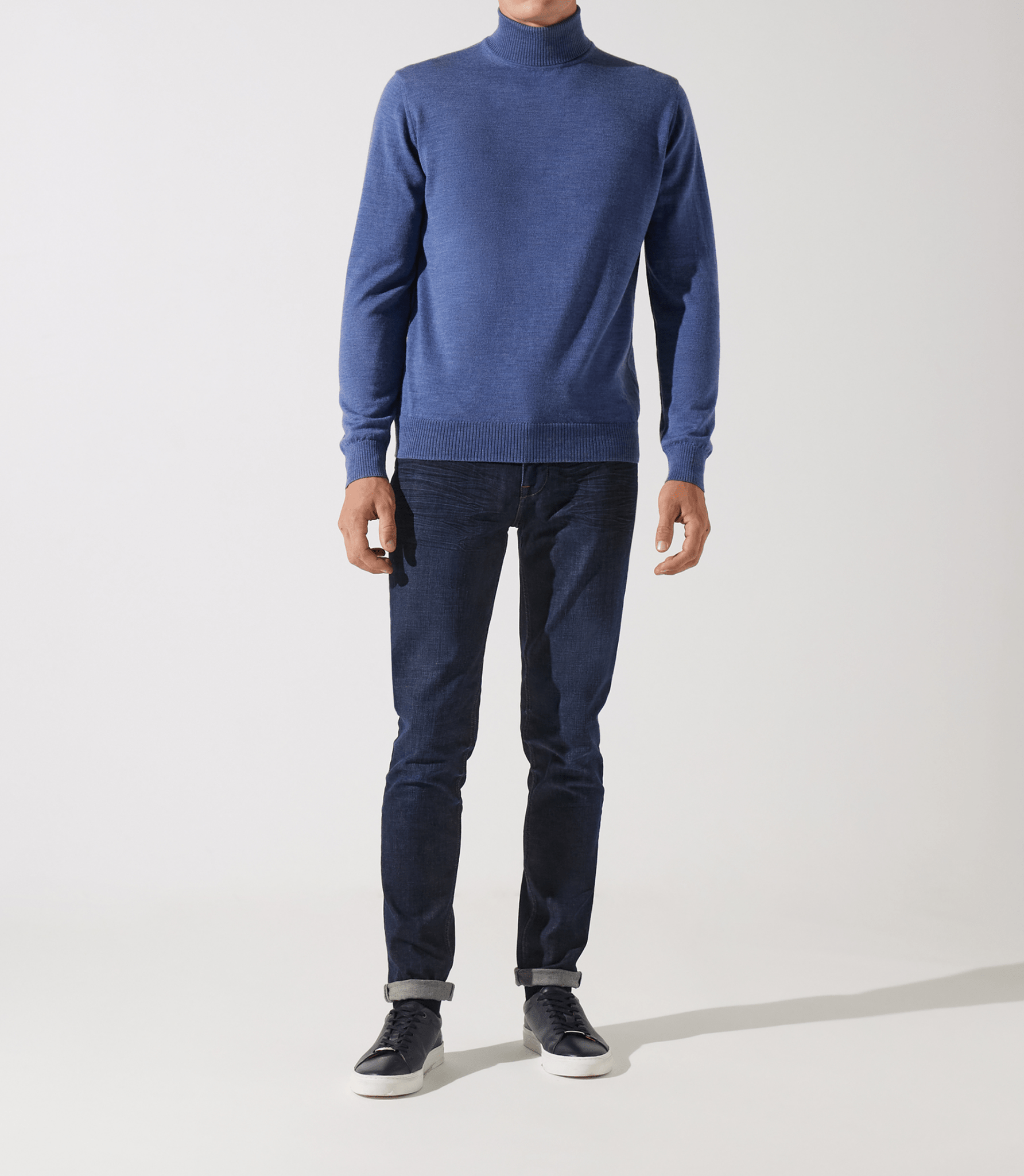 Pull col roulé indigo 100% mérinos - IZAC