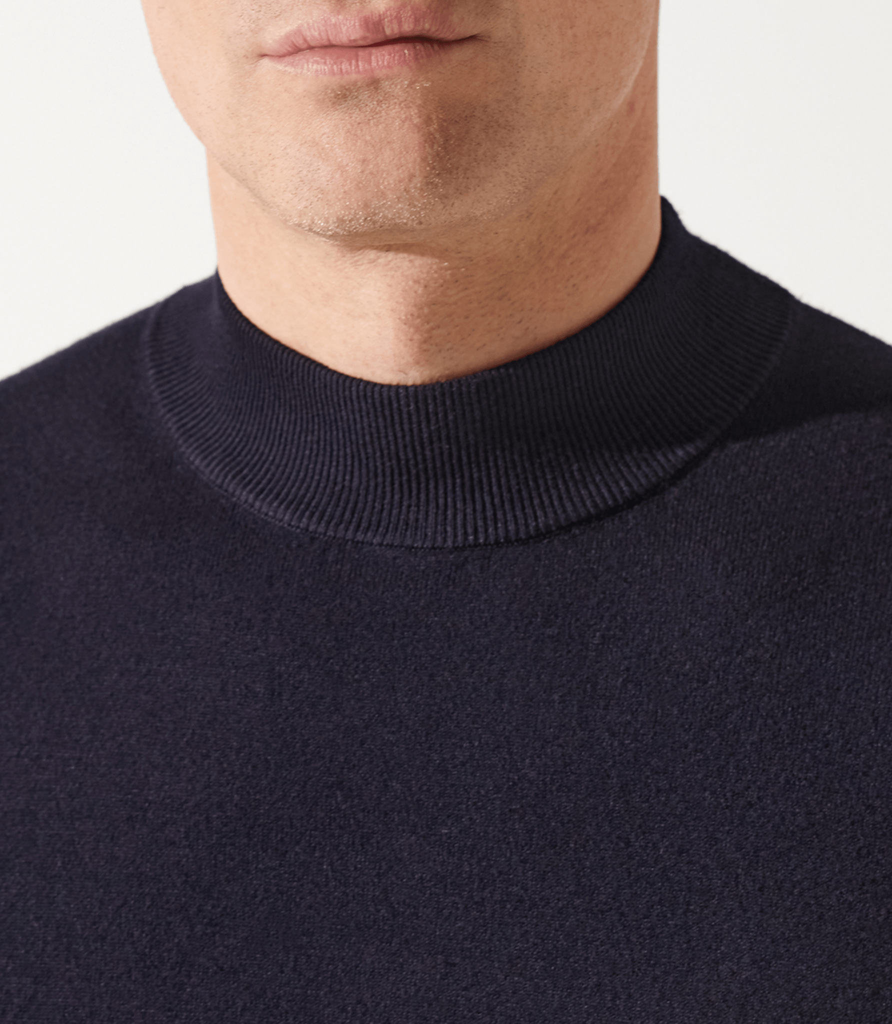 Pull col rond rayé marine - IZAC