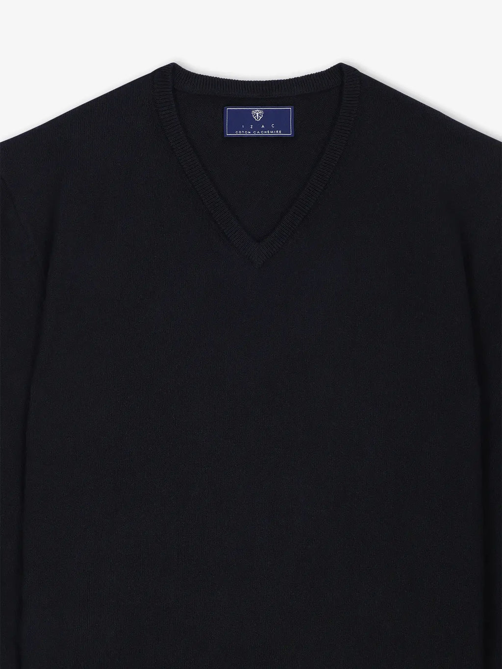 Pull col V noir - IZAC