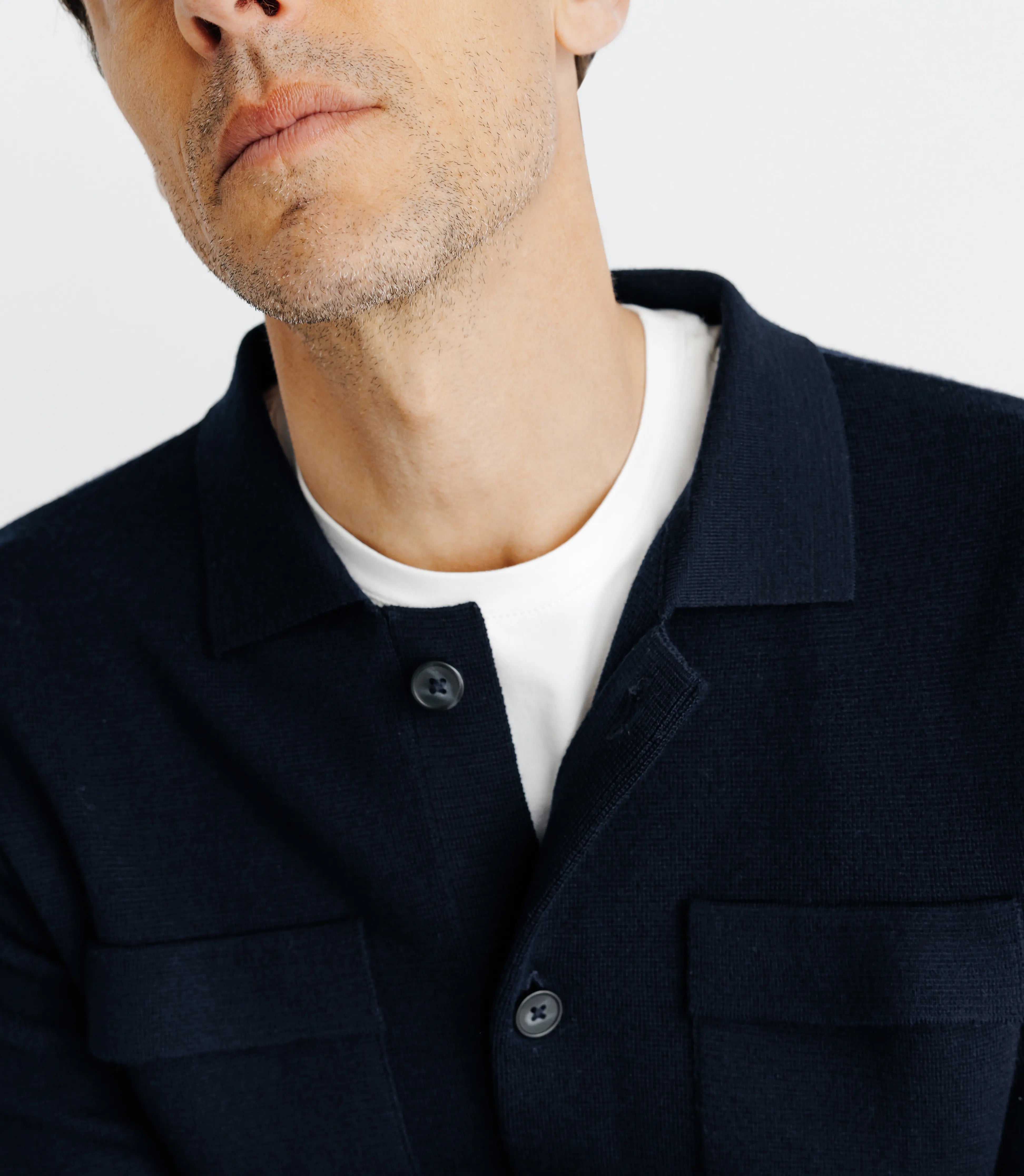 Pull en laine mérinos marine - IZAC