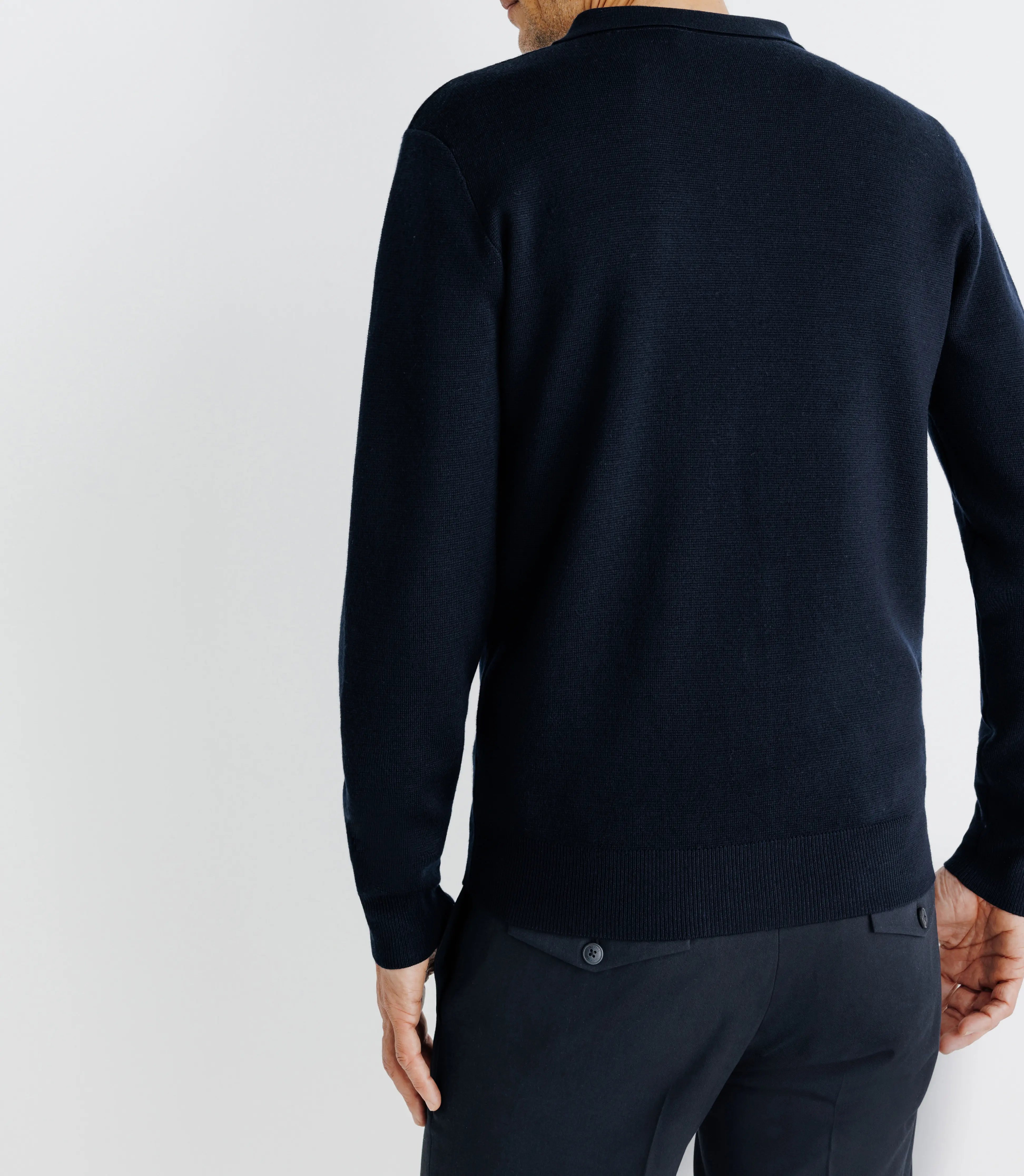 Pull en laine mérinos marine - IZAC