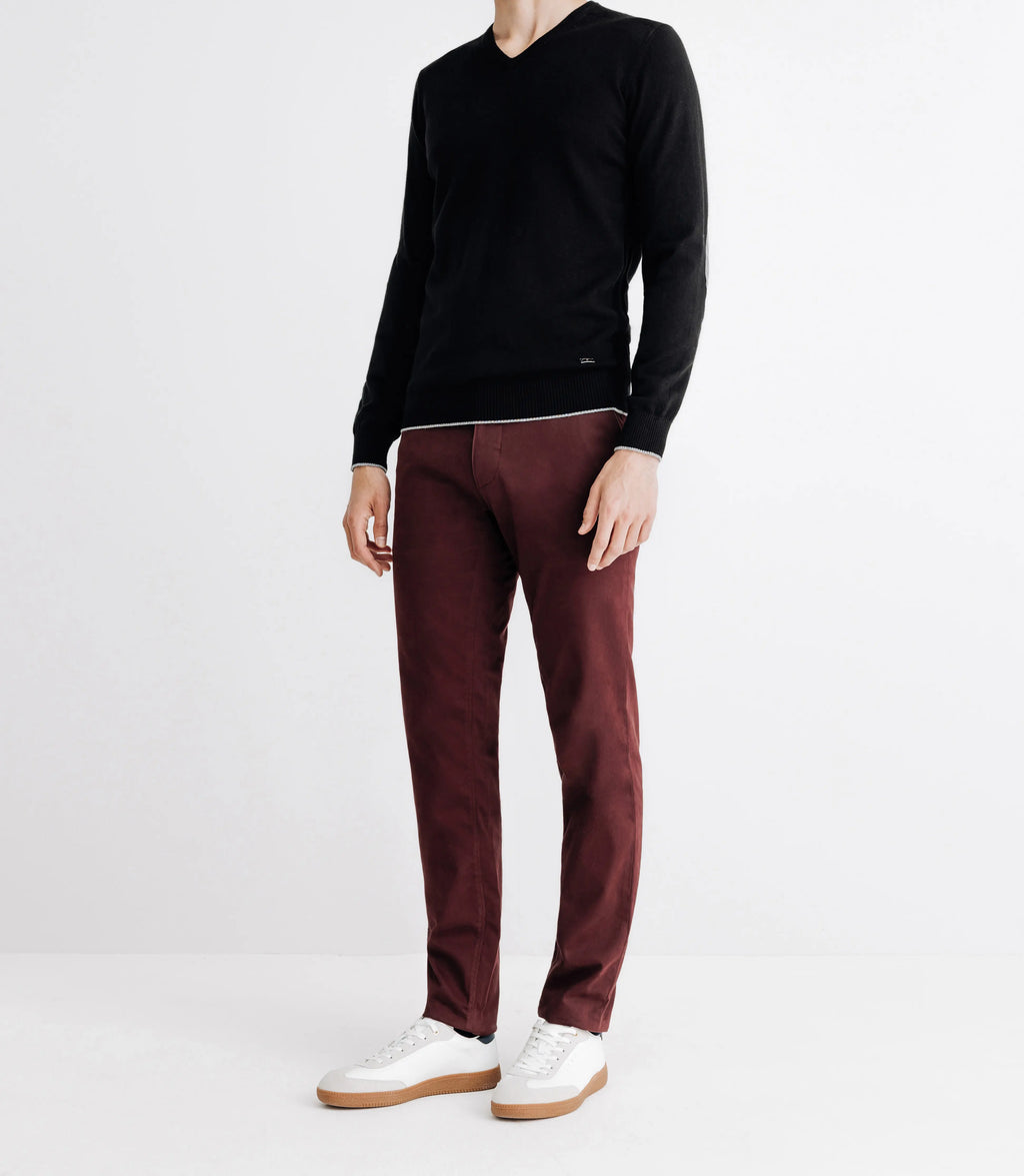Pull col V manches longues noir - IZAC