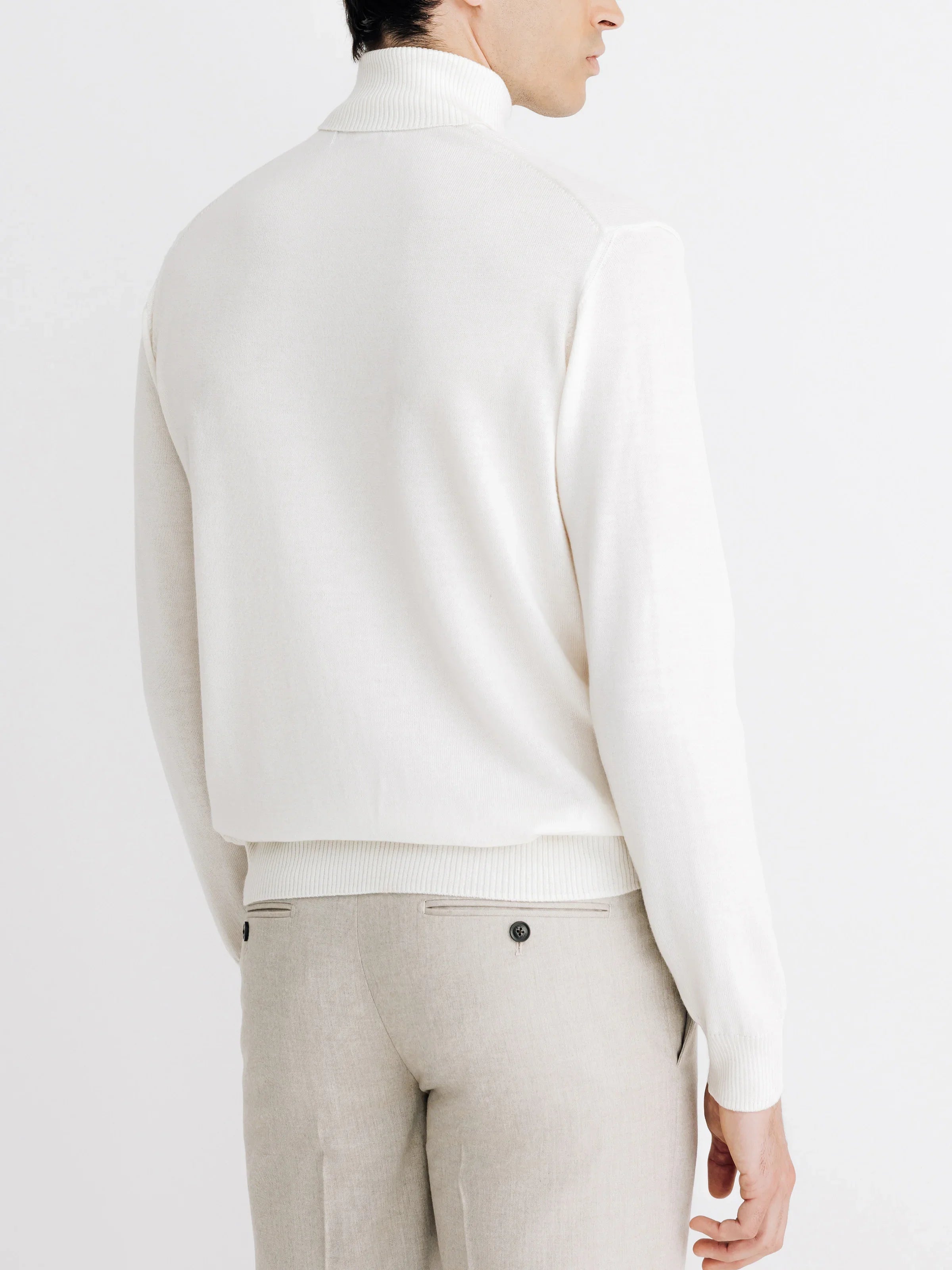 Pull col roulé ecru - IZAC