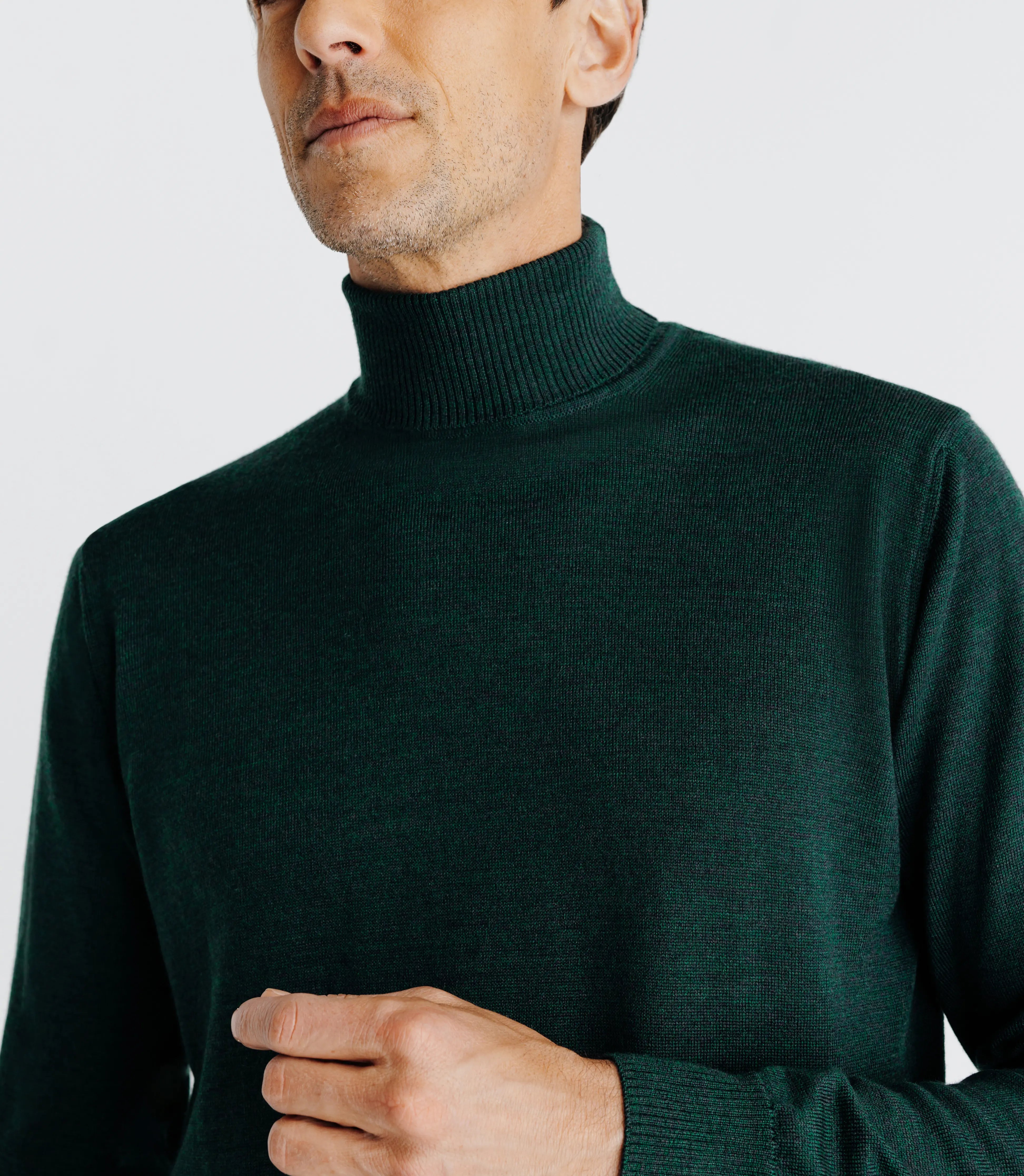 Pull col roulé en laine mérinos vert - IZAC