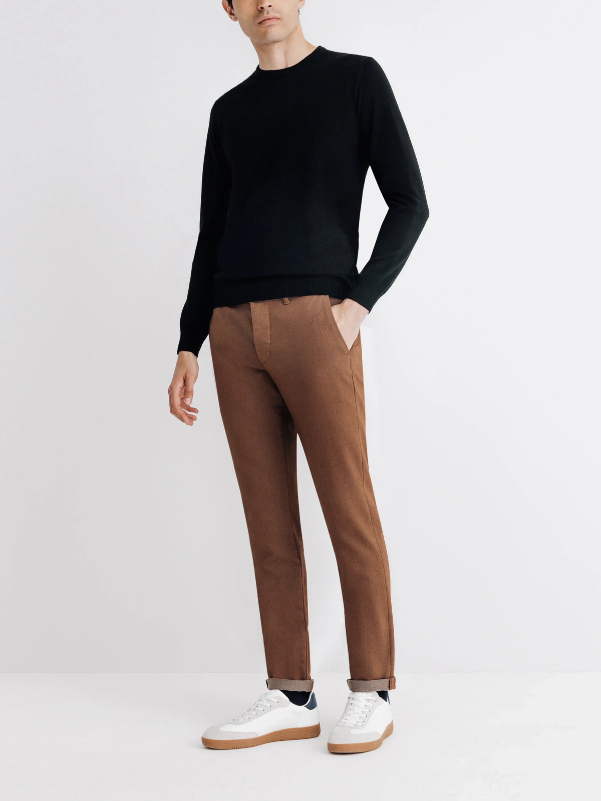 Pull col rond noir - IZAC