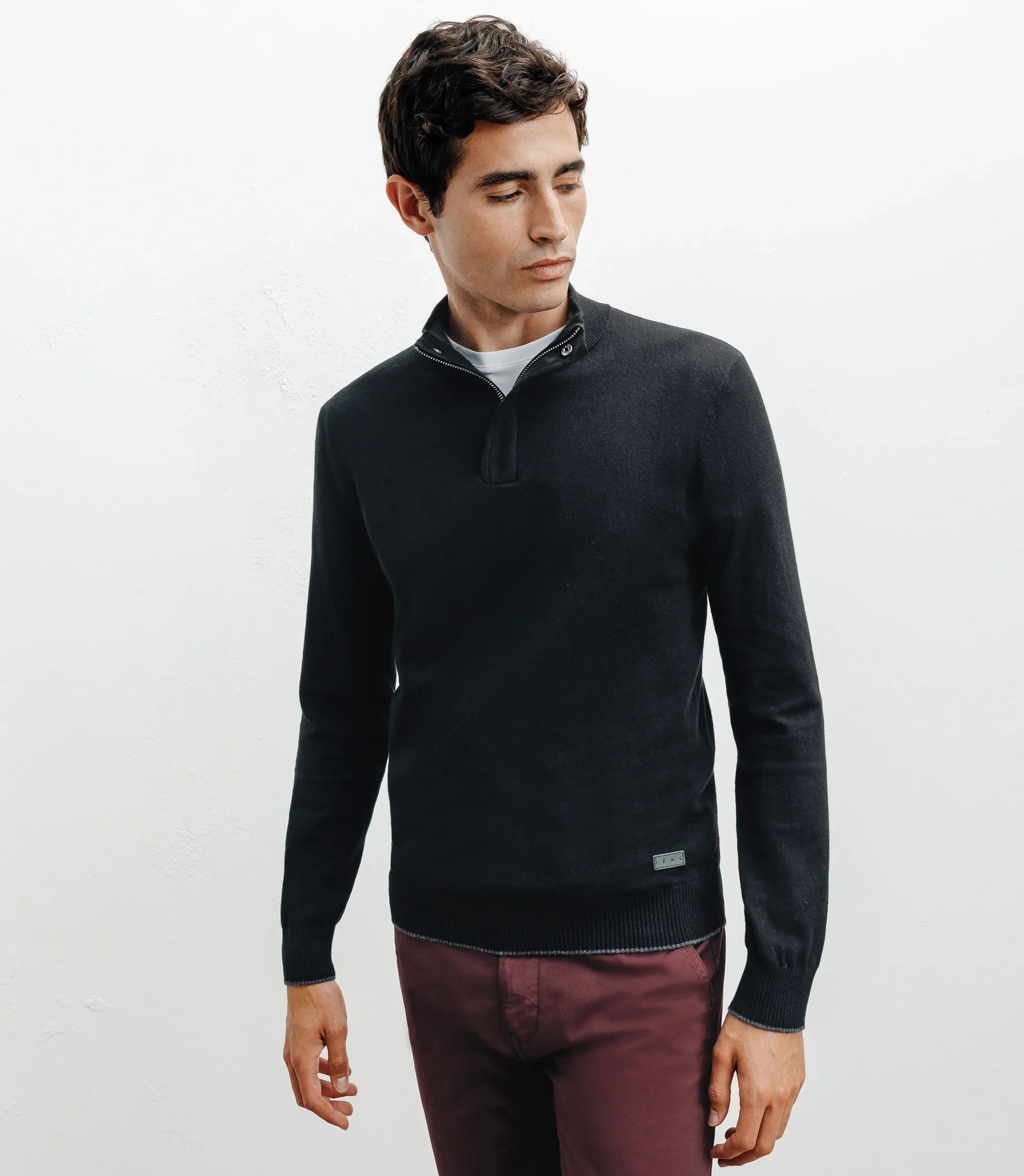 Pull col montant demi zippé noir - IZAC