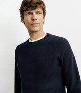 Pull col rond jeux de points marine - IZAC