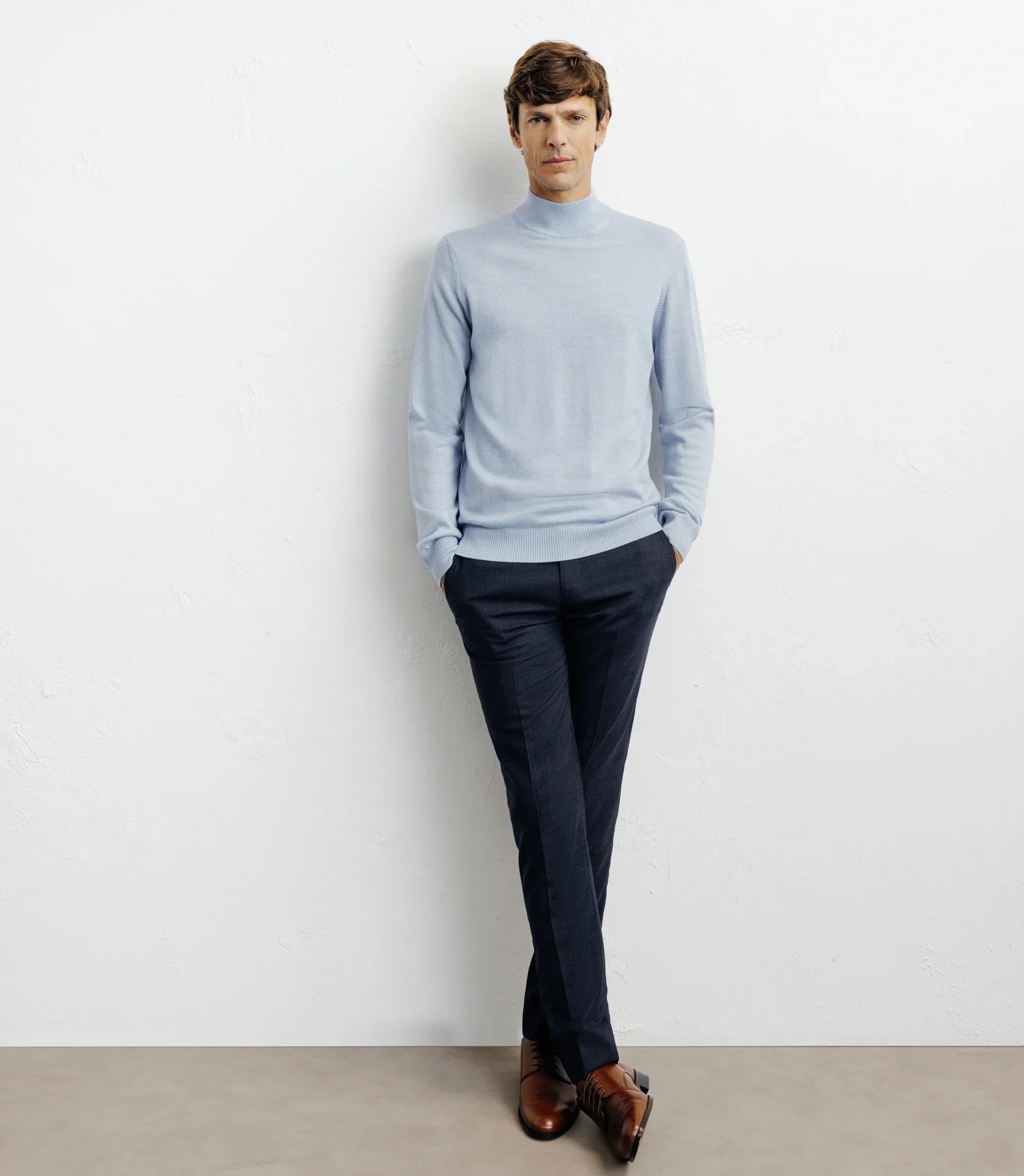 Pull col cheminée bleu ciel - IZAC