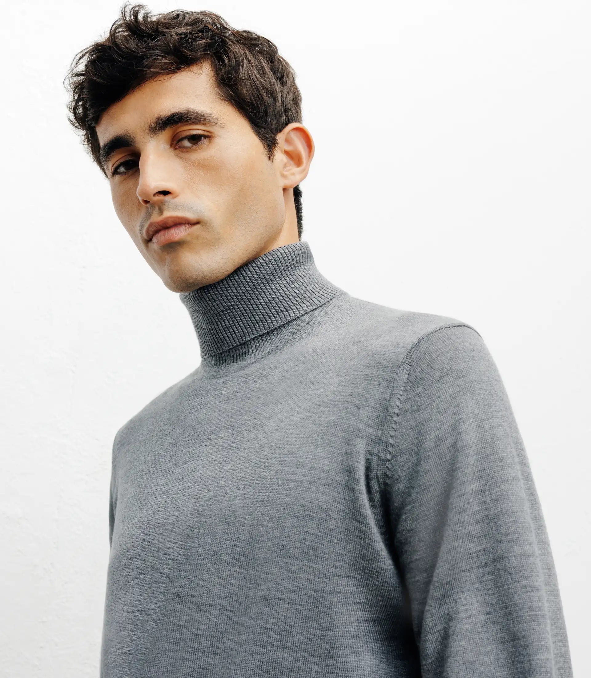 Pull col roulé gris - IZAC