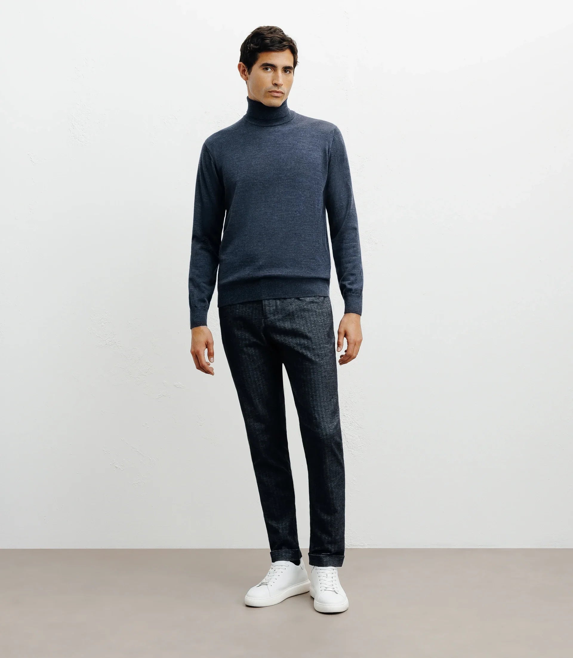 Pull col roulé indigo - IZAC