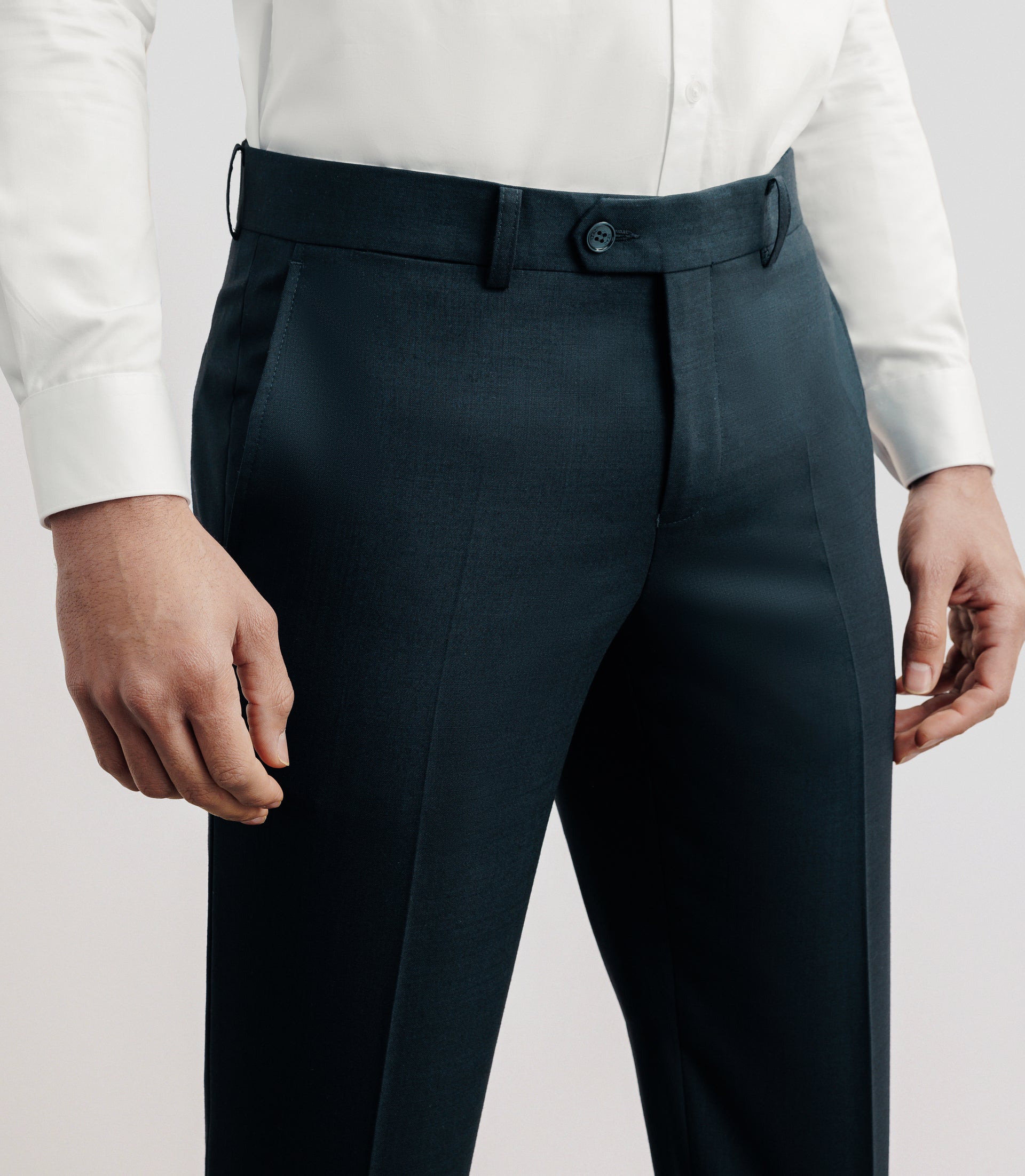 Pantalon ville en laine bleu marine - IZAC