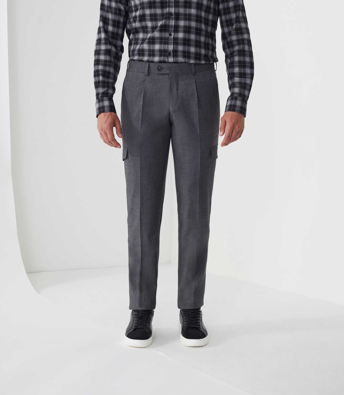Pantalon ville gris foncé "Gvelouto" - IZAC