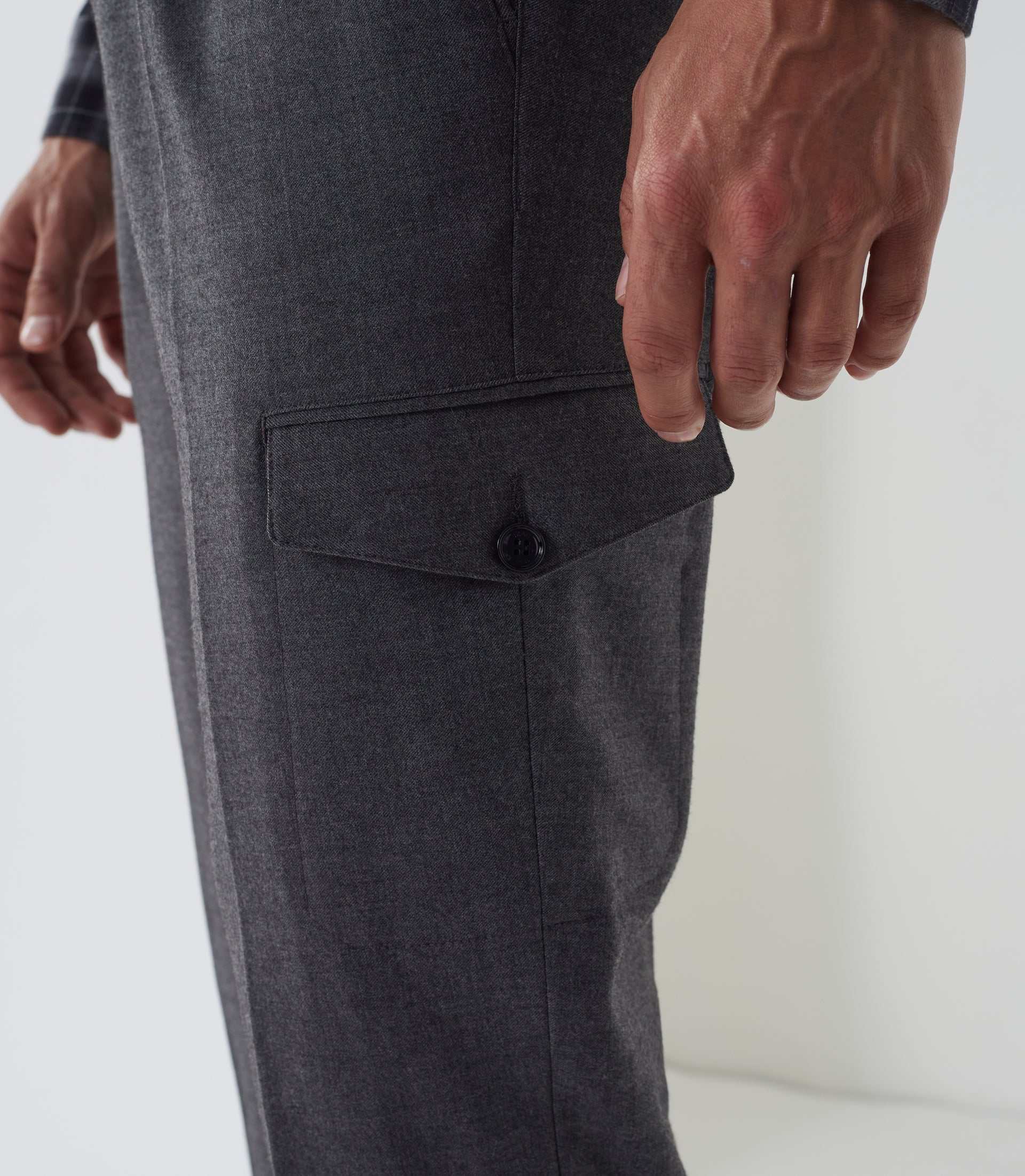 Pantalon ville gris foncé "Gvelouto" - IZAC