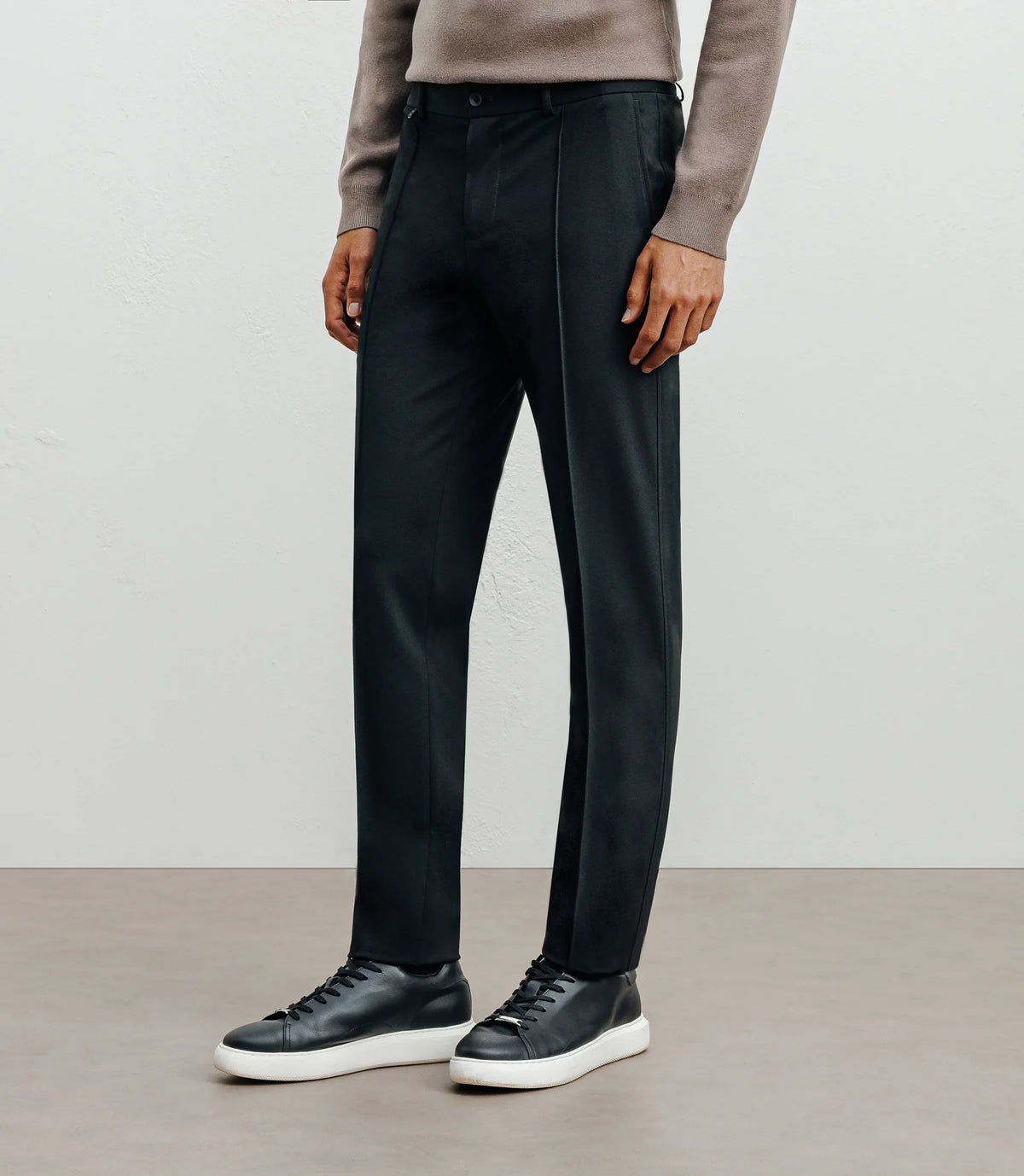Pantalon ville avec pli noir - IZAC