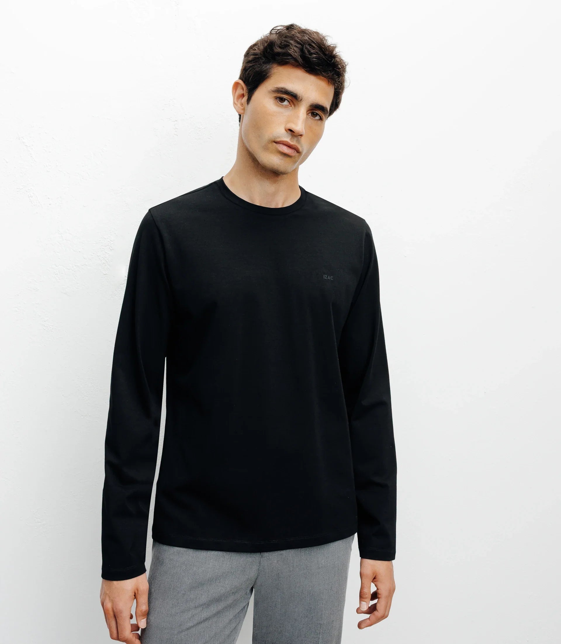 T-shirt col rond manches longues noir - IZAC