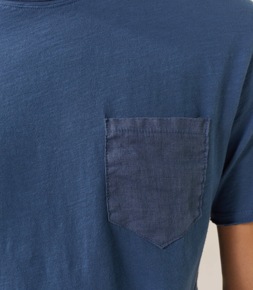 T shirt col rond marine avec poche poitrine en lin "Xavi" - IZAC