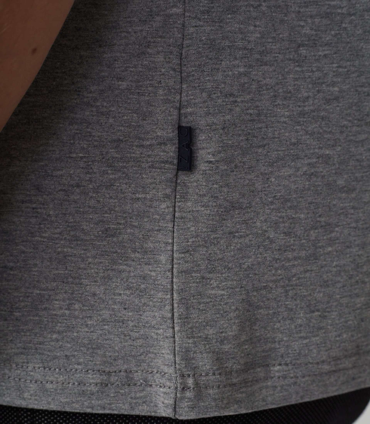 T-shirt col rond avec logo gris chiné "Hamilton" - IZAC
