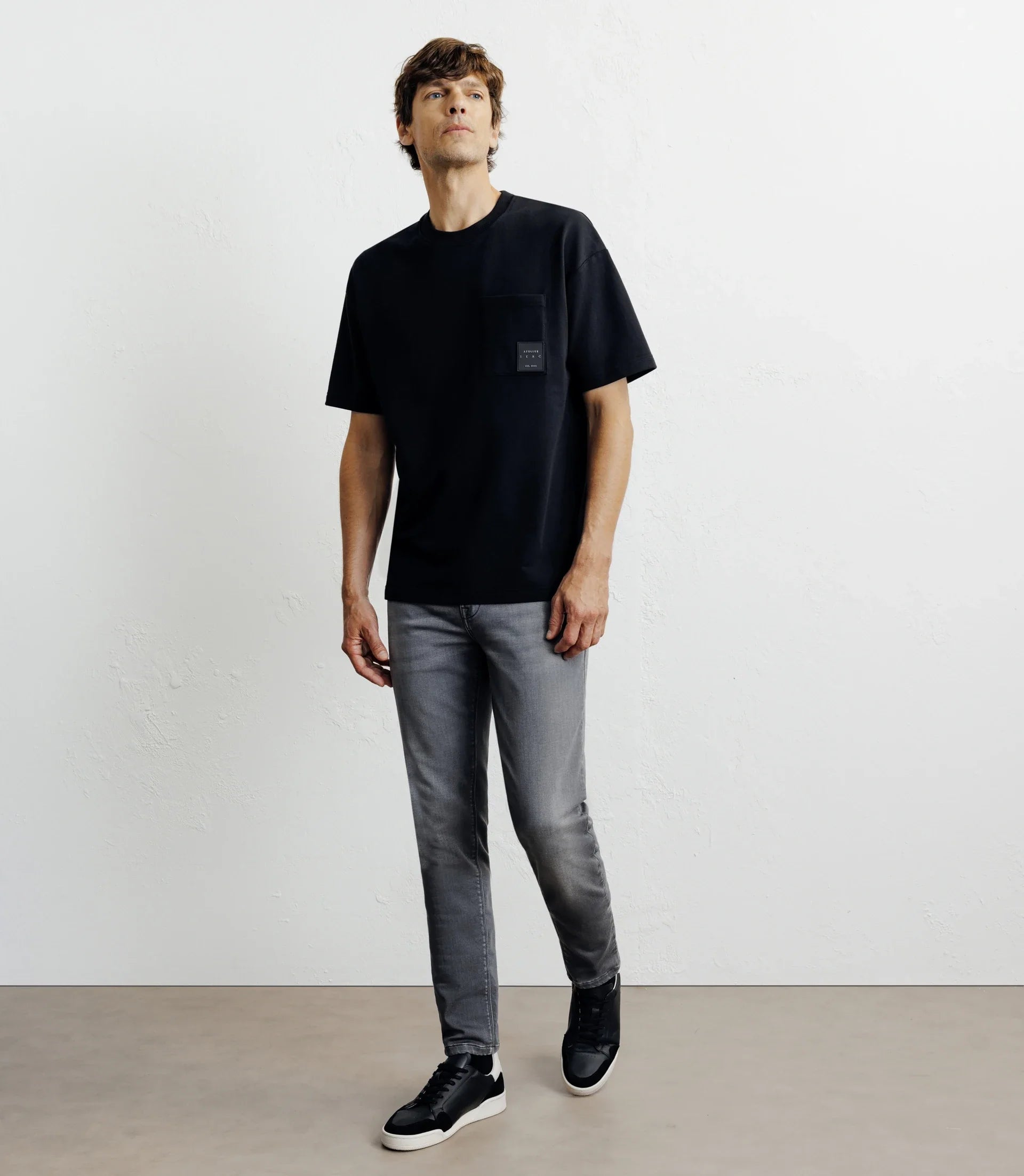 T-shirt oversize col rond noir - IZAC