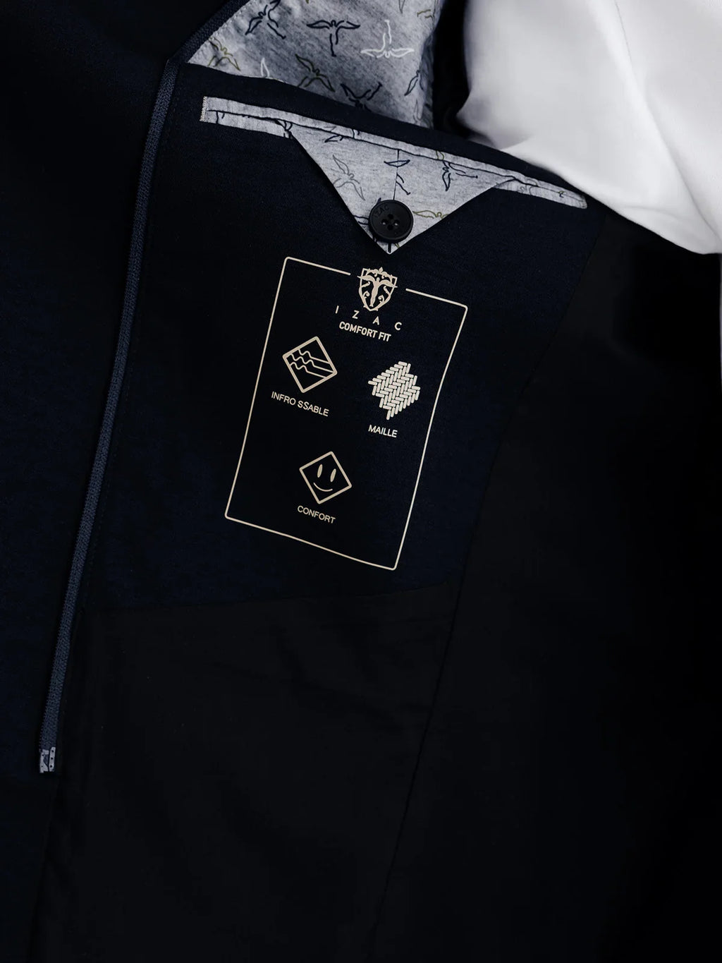 Veste en maille avec parementure marine - IZAC